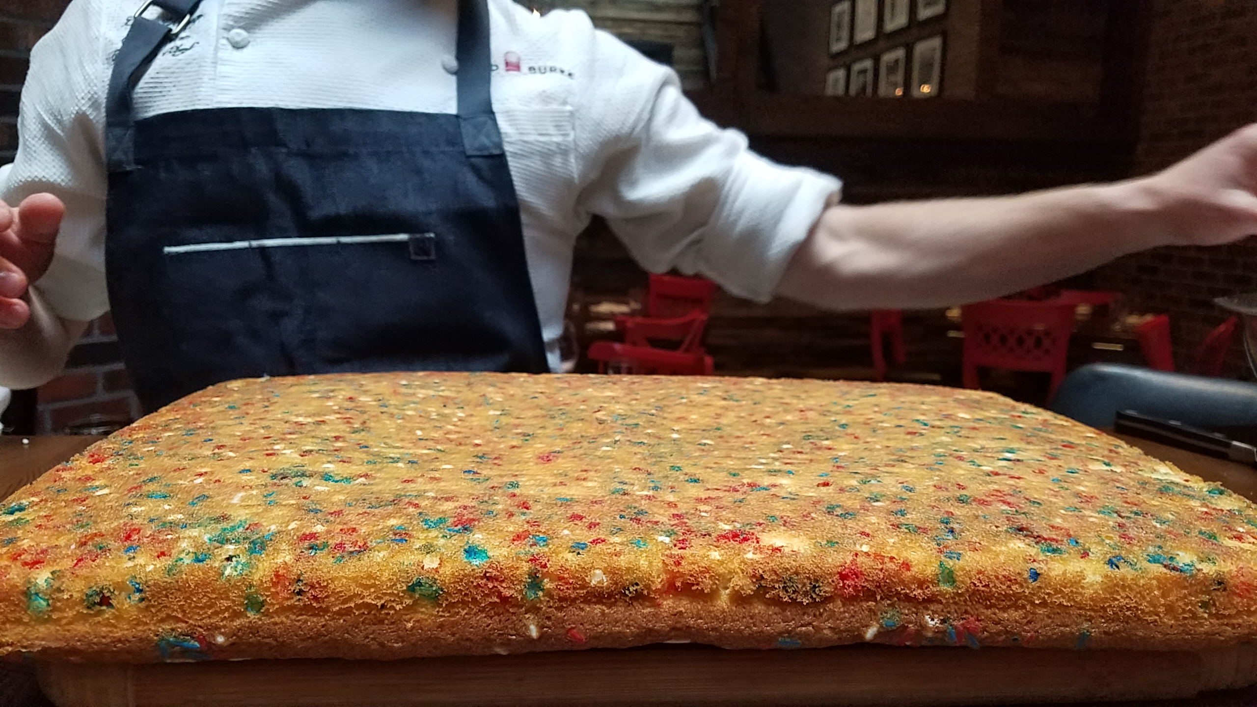 Make the confetti cake