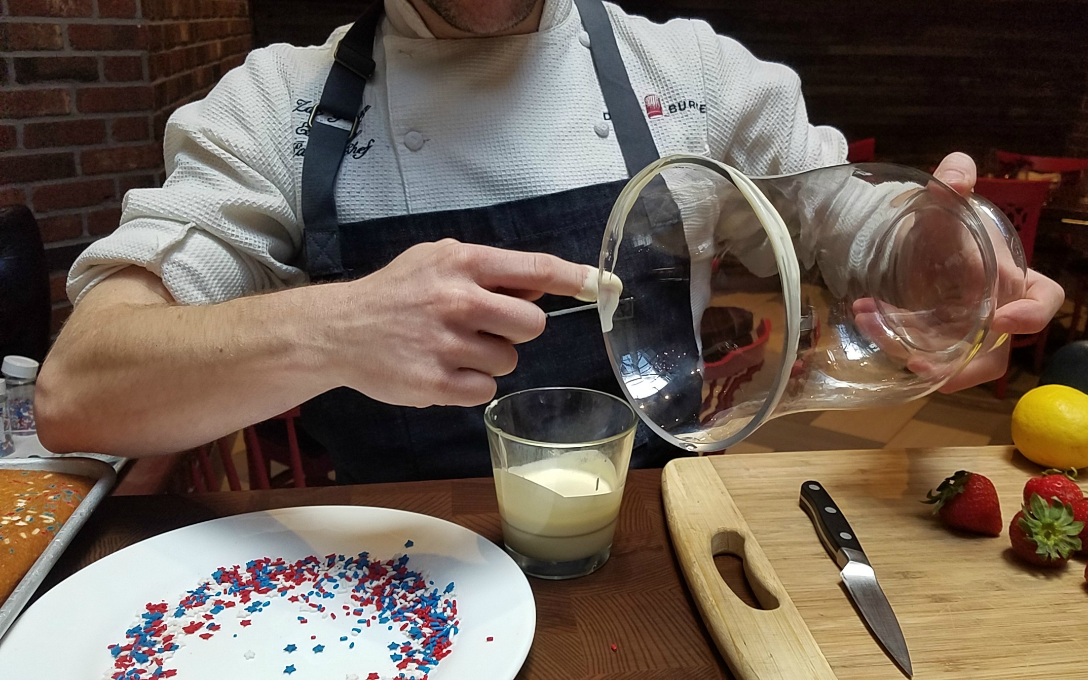 Assemble the trifle